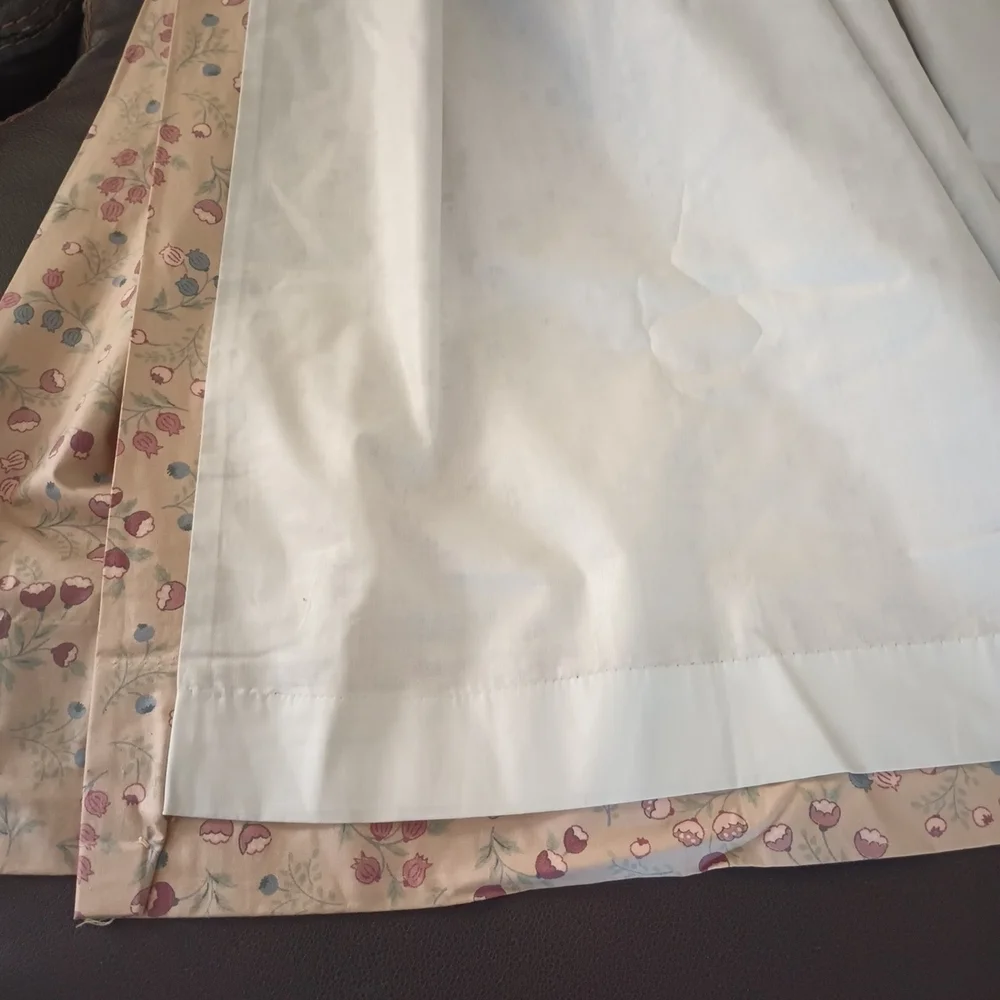 Pinch Pleat Curtains 2 Panels Floral in Cream Background